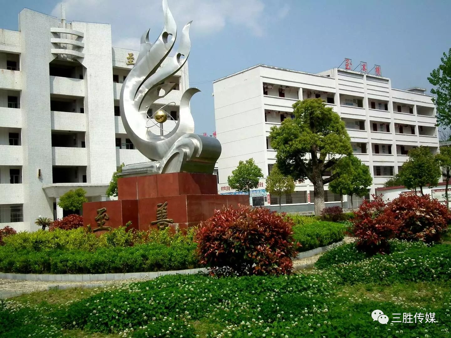 关于开封明珠队欲冲击联赛前四，实力蒸蒸日上的信息